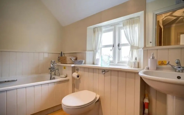 Stow Cottage