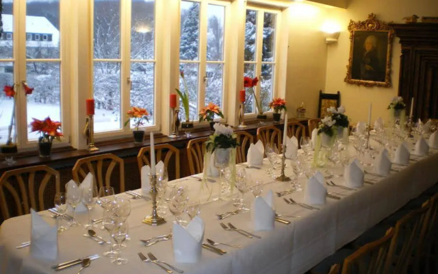 Hotel Landgut Burg GmbH