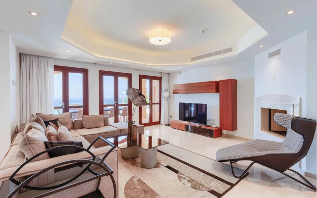 Aphrodite Hills Mythos Collection Villa Av05