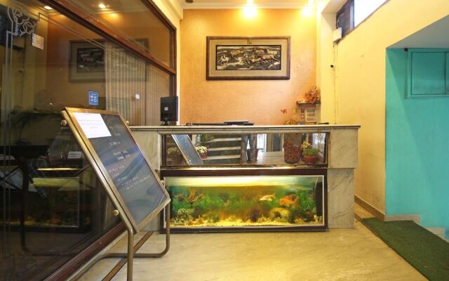 OYO 8132 Hotel Kukreja