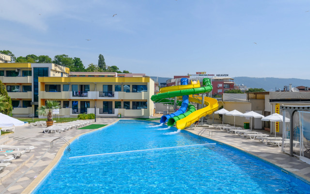Hotel Glarus Beach