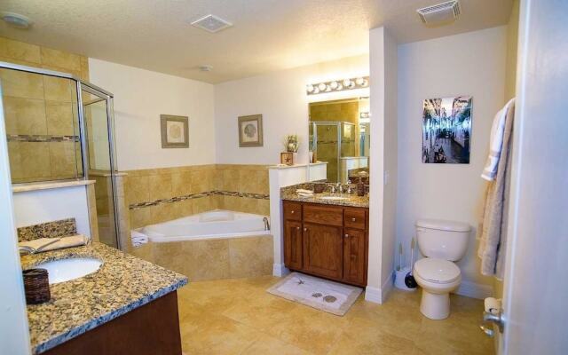 Oceanwalk 17-503 Apartment 3