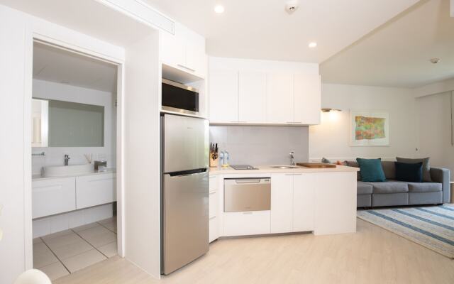 71 Hastings Street - Beachfront