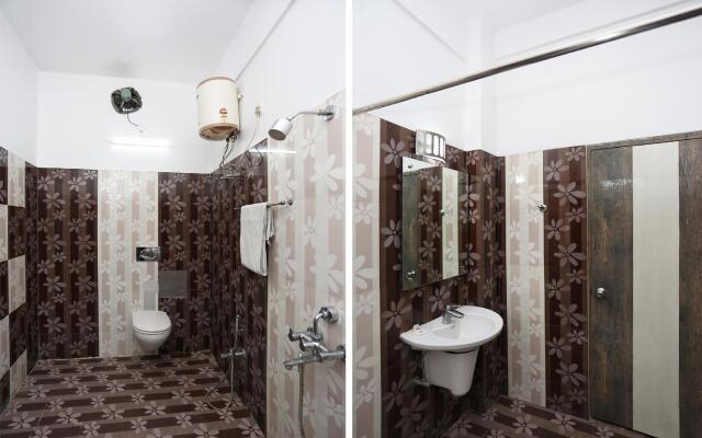 OYO 3276 Hotel Rockstar Suites