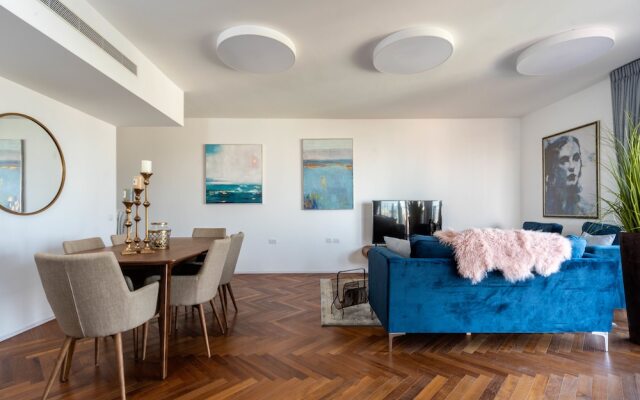 The Haneviim Boutique by Isrentals