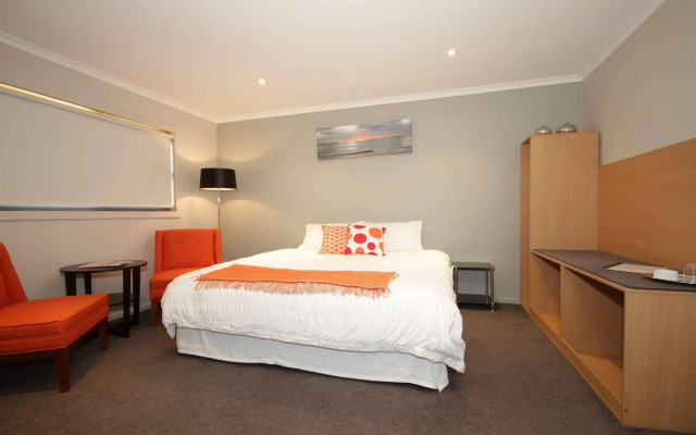 The Edgewater Bed & Breakfast