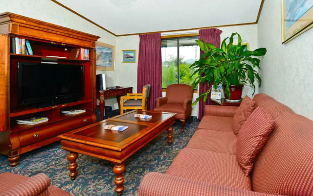 M Star Hotel Covington