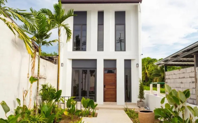Baan Kamana Guest House