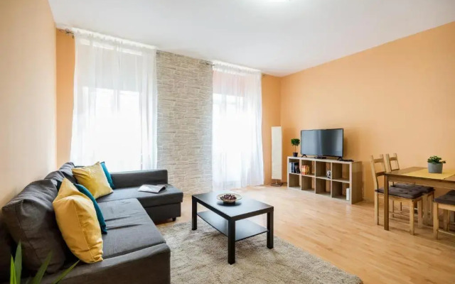 Central Premier Apartment