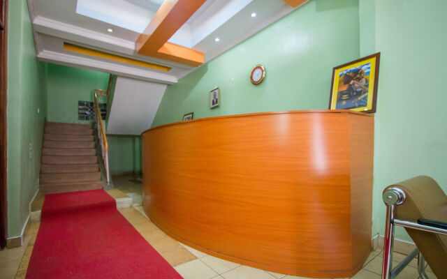 Winstonia Hotel