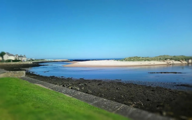 Little Robin Bed And Breakfast