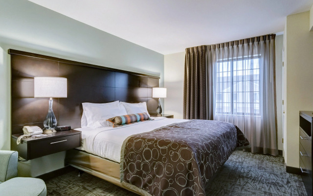 Staybridge Suites O'Fallon Chesterfield by IHG