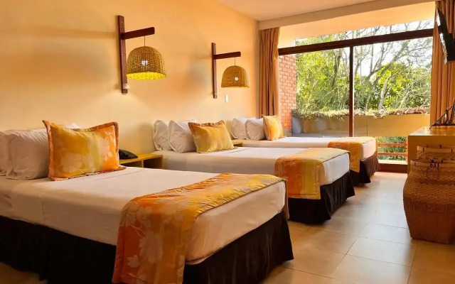 Raices Esturion Hotel