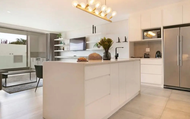 Deluxe Luxury 2 Bedroom Apartment Seapoint