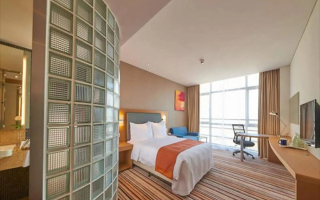 Holiday Inn Express Shanghai Jiading Industry Park by IHG