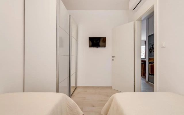 Magnolia 4* luxury apartment in town center