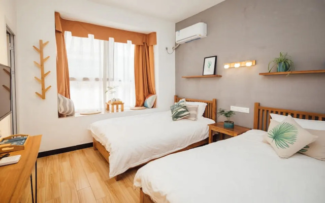 Zhang Jiajie Zhijue Art Hotel