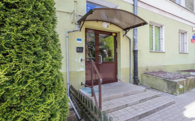 Bałuckiego Apartment Warsaw by Renters