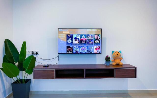 Tupai Mas Semi-D by LOUIS