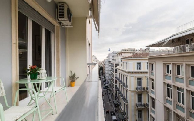 Veni Syntagma 5th Floor 2Bdr Apt