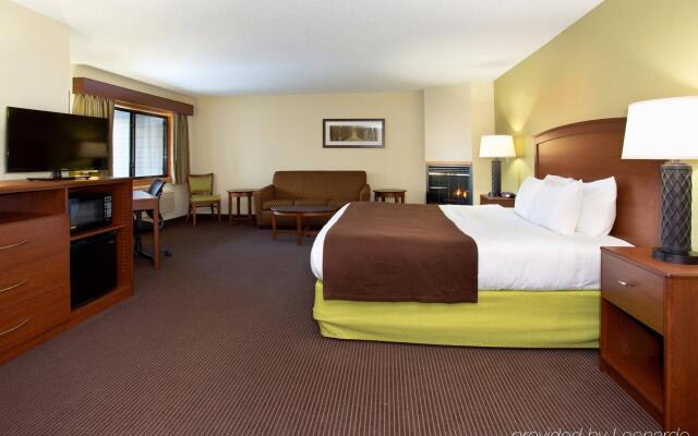 Cobblestone Hotel & Suites – Wisconsin Rapids