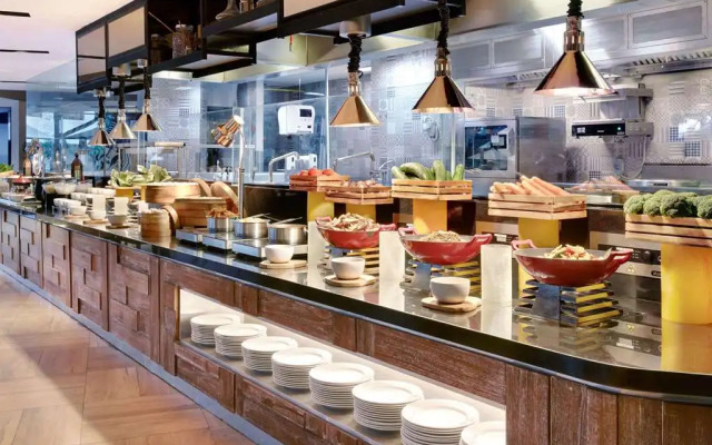 Grand Mercure Bali Seminyak