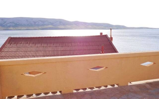 Cosy Apartment With sea View and one Bedroom