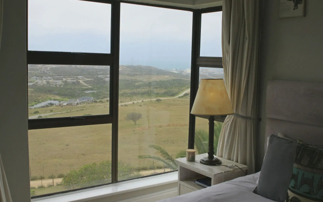 Fly Me To The Moon Guesthouse