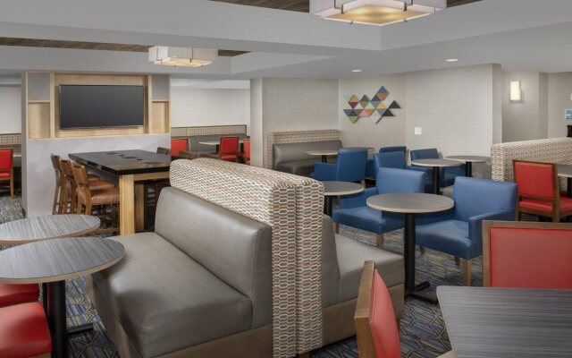 Holiday Inn Express Boston - Saugus by IHG