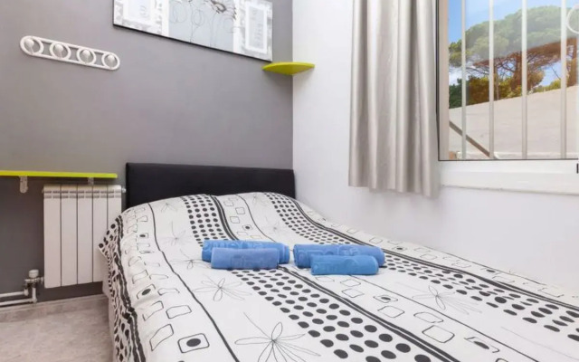 House Mercury Lloret de Mar