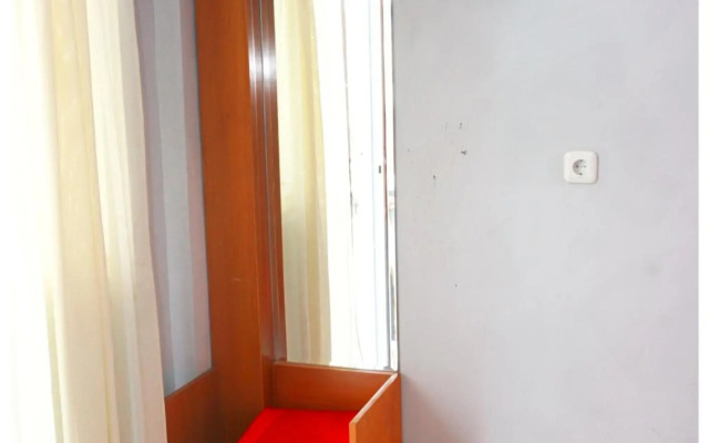 Budi House & Food Station