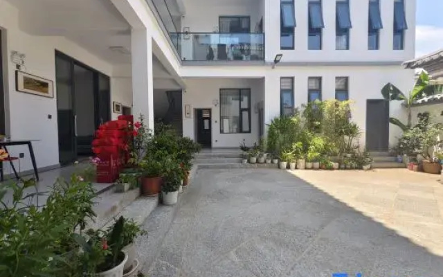 Muguang Yushe Homestay (Panxi S Bay)