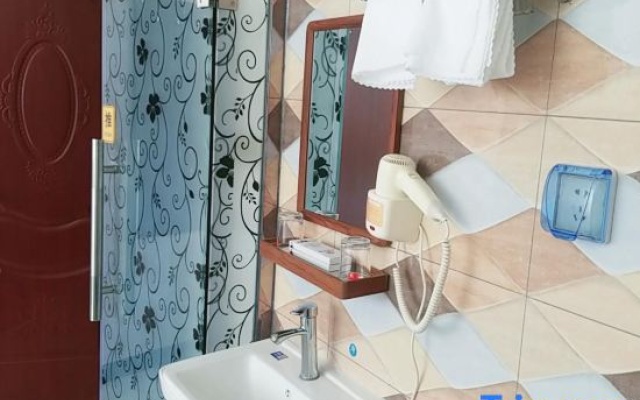 Qixian Yunyue Hotel – Bathroom – Jinzhong