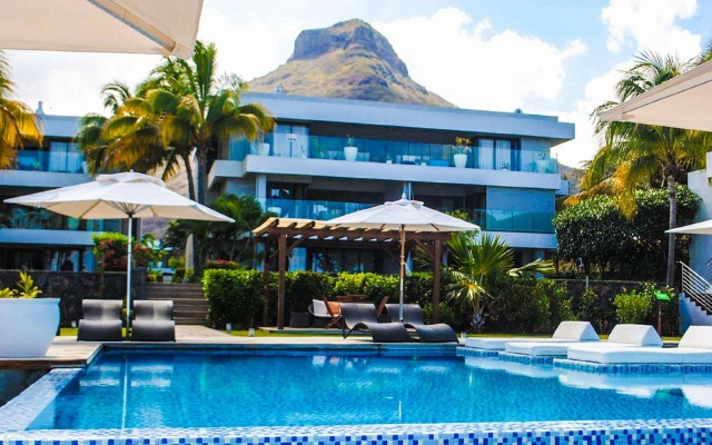 Leora Beach by Horizon Holidays