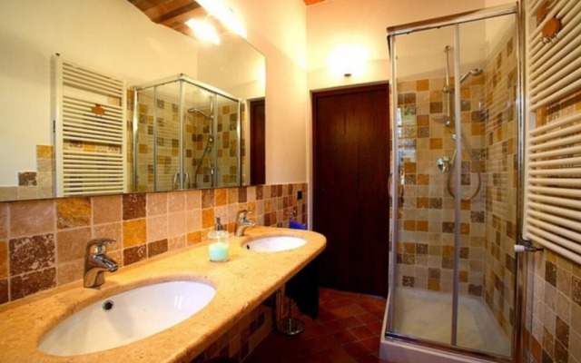 Podere Lucignano Secondo Agriturismo