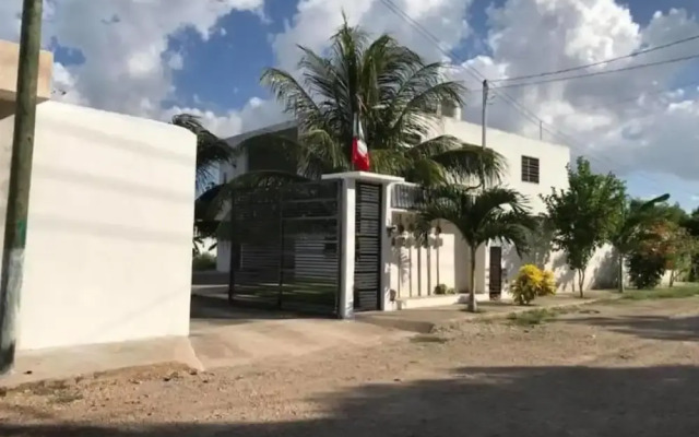 330 Hotel Altabrisa