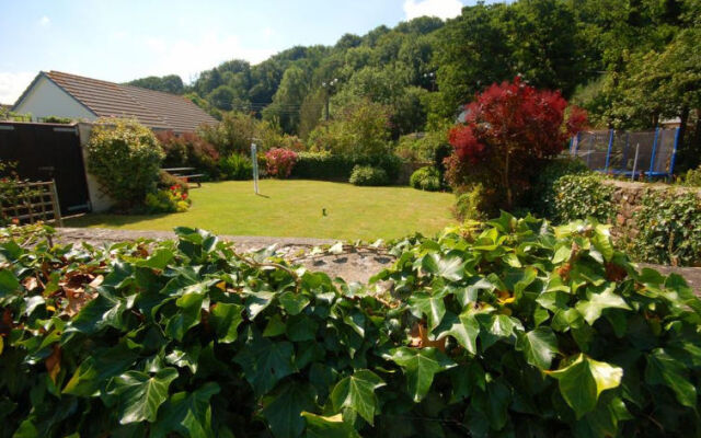 Holiday Home Bakery Cottage