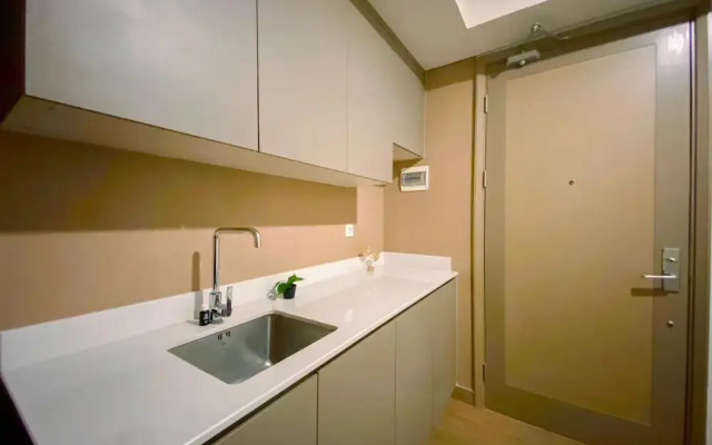 Great Location and Tranquil 1BR at Gold Coast PIK Apartment