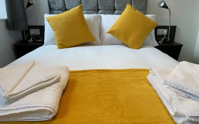 Kings Cross by Pureserviced