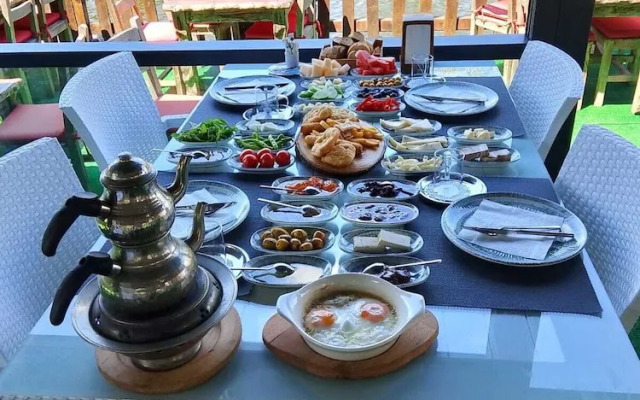 My Dream Otel Cafe Restaurant