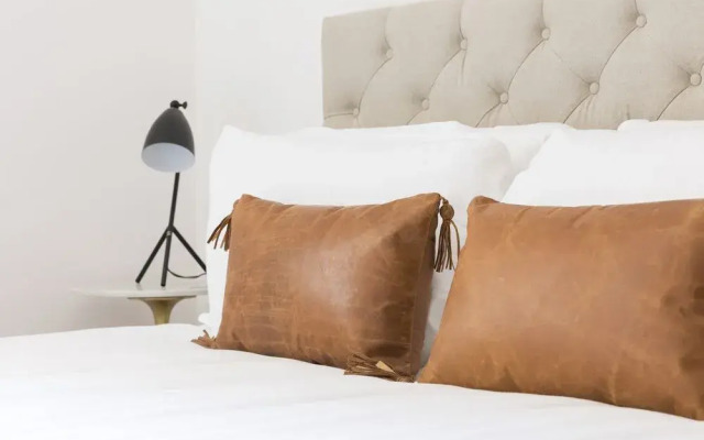 Modern 2BR in San Pietro / Vaticano by Sonder