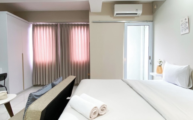 Minimalist And Homey Studio At Grand Kamala Lagoon Apartment – Guest Rooms – Bekasi