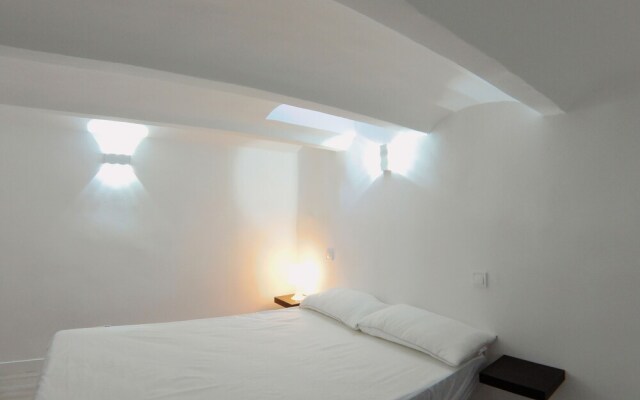 Duplex Con Cama De 135Cm, A/C. Wifi Metro Plaza Eiptica