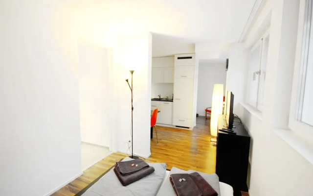 ZH Badenerstrasse I - Hitrental Apartment