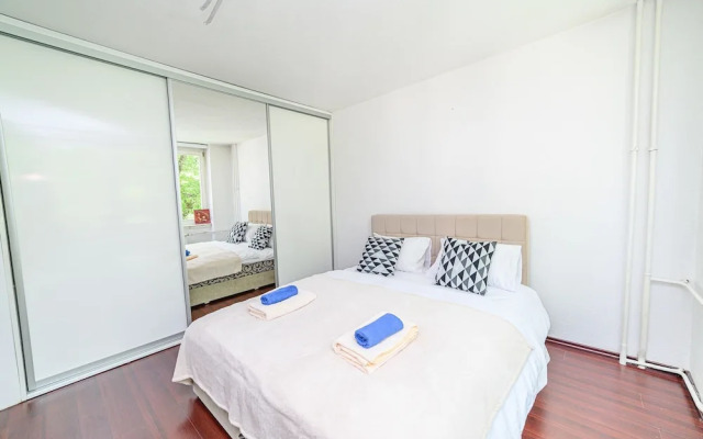 Beautiful Cozy Studio Close To City Center