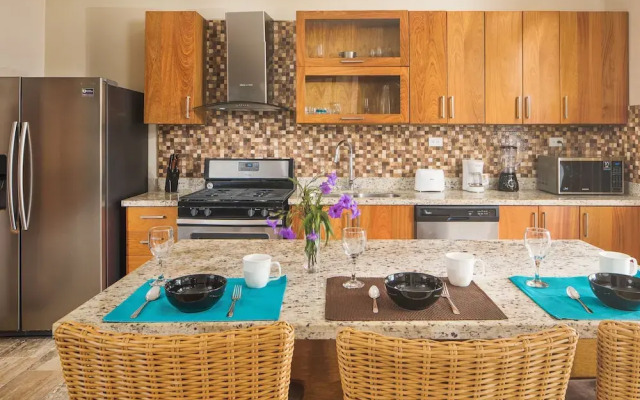 Playa Laguna Beach Condos