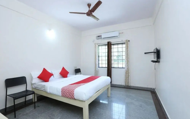 Oyo 30297 Riviera Residency