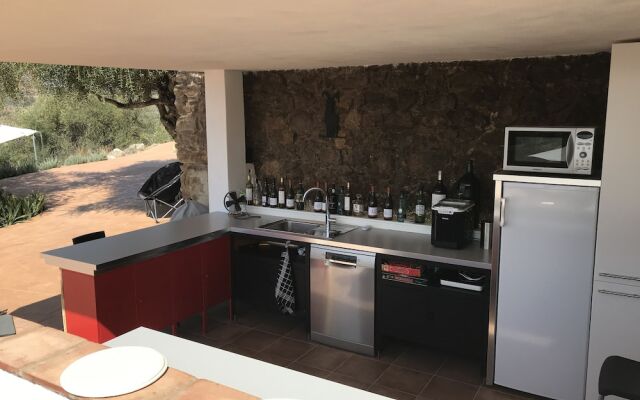 Finca Zayas Casa Rural And Guest Suites