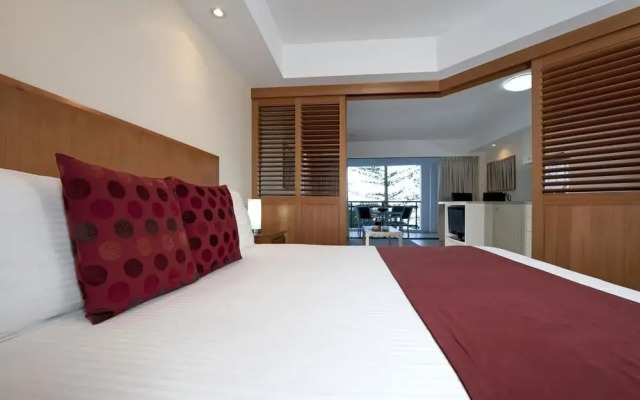 Ramada Resort Golden Beach