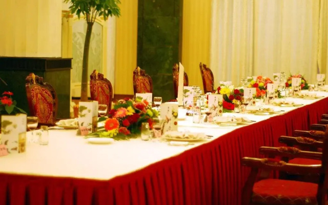 Huadu International Hotel